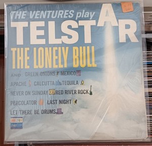 THE VENTURES TELSTAR レコード theventuresplaytelstar.jpg