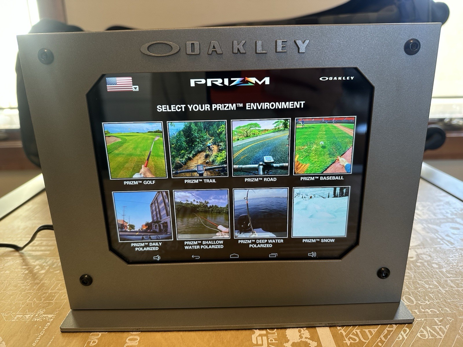 RARE Authentic Oakley PRIZM Digital Tower Tester Display Collector Item
