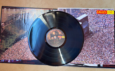 EAGLES LIVE VINYL ~ ORIGINAL FIRST PRESSING ~ BB705 ~ COMPLETE W