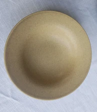 (1) Lindt Stymeist Craftworks DARK SAND 8.5" Rimmed Soup/Salad Bowl Japan Beige