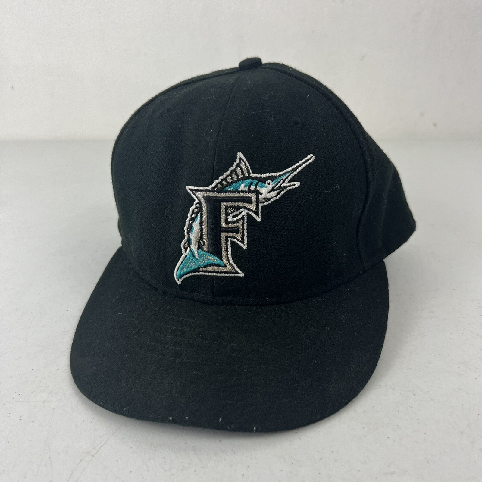 Picture 1 of 4