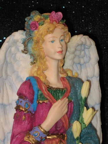 Three (3) Lenox Angels - Angel of Light, Angel of Peace & Harvest Angel 1997, 98 - Picture 8 of 17