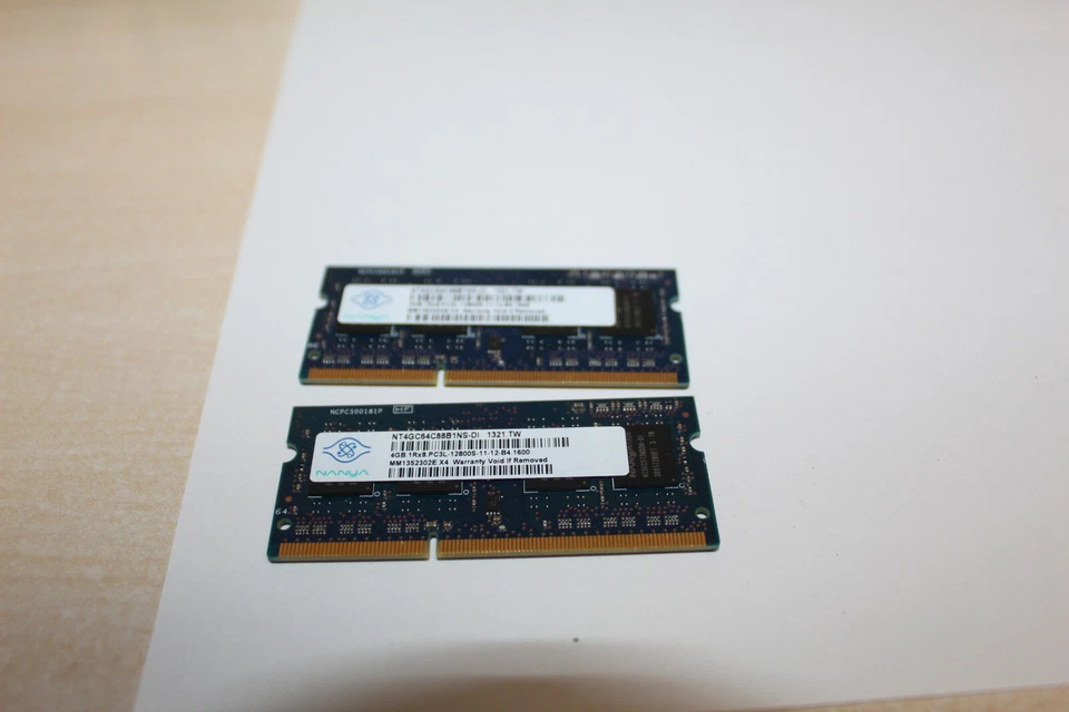 Dell Alienware M17X R4 Nanya 8GB 2X4GB DDR3 PC3L-12800S NT4GC64C88B1NS-DI - Image 2 of 2