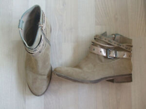 Bequeme Braune Damen Wildleder Stiefeletten In Gr 40 Ebay