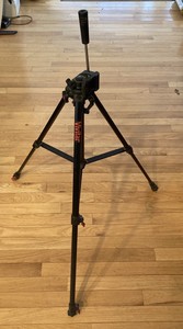 vivitar v900 tripod
