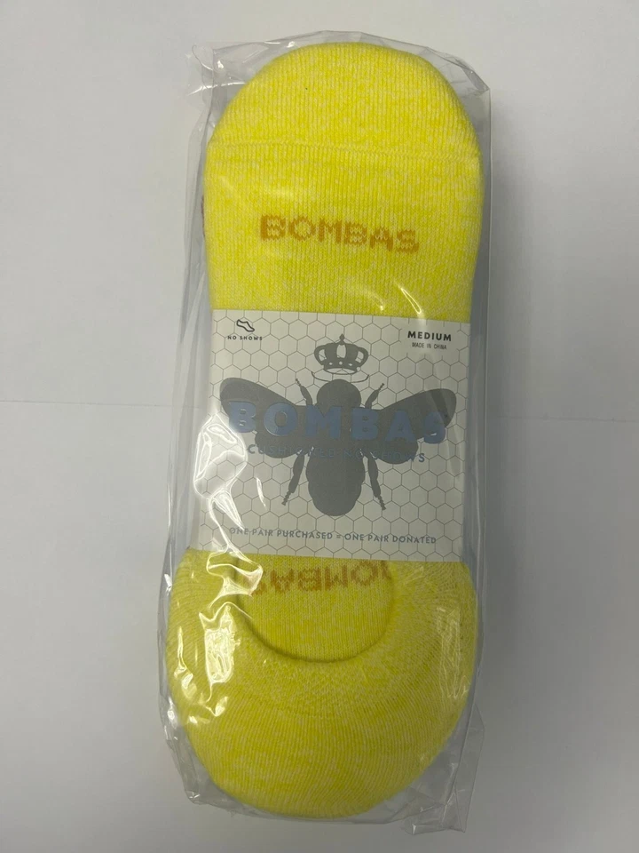 4 colored pairs BOMBAS Women's Cushioned No Show Sock Size (Medium) - Image 3 of 4