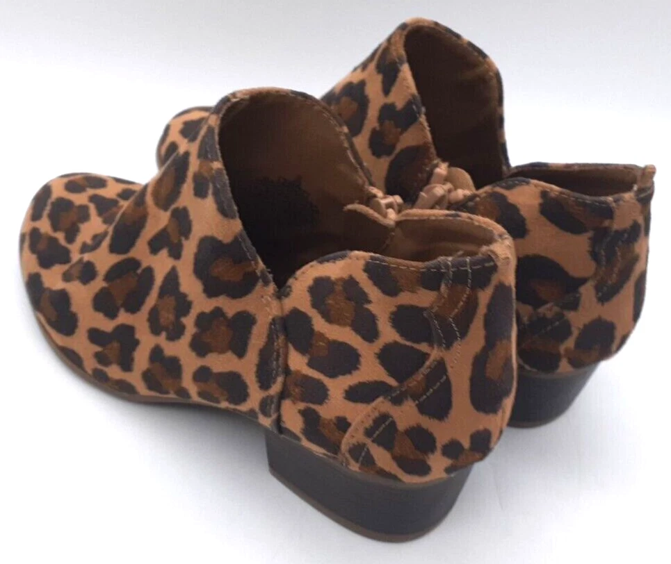 Old navy top leopard booties