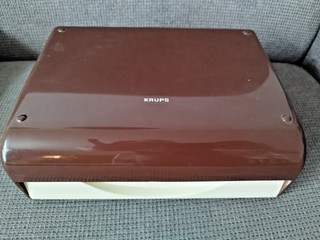 Krups Wandwaage Küchenwaage Vintage weiß braun 1977