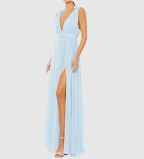 Ieena Mac Duggal Blue Pleated Chiffon Sleeveless V-Neck Gown NWT