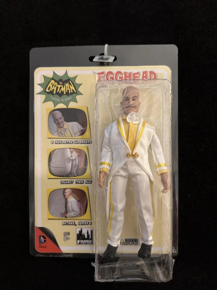 Batman 1966 Classic TV Figurines 8" Retro Action Figure & Accessory Pack - Image 2 of 4