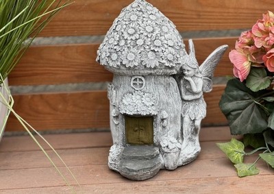 Frostfeste Steinfigur Feen- und Elfenhaus Gartenfigur Steinguss Fee Wichtel Elfe