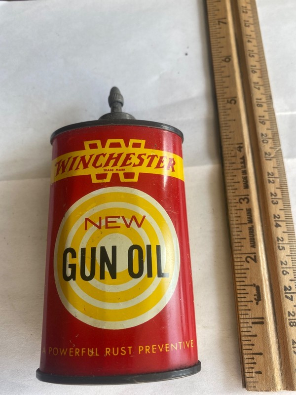 Vintage WINCHESTER Tin Litho New Gun Oil Can Lead Topper