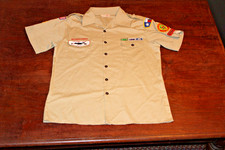 Boy Scouts of America BSA Men's Shirt Tan Large Sewn Patches Short Sleeve