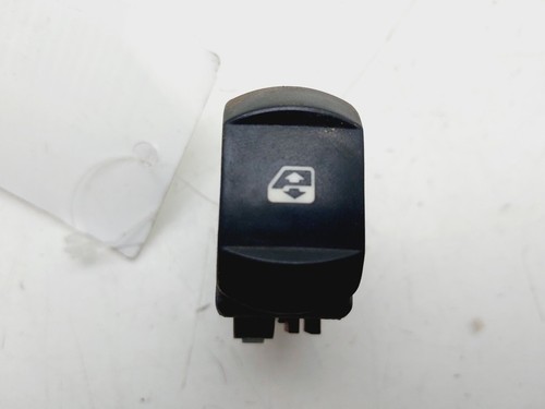 fensterheber schalter vorne rechts RENAULT CLIO III 8200108266 demip9451239