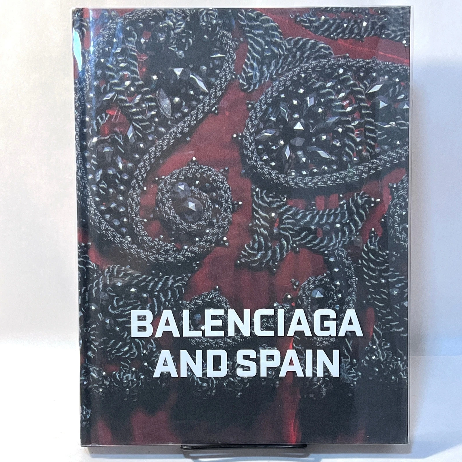Balenciaga and Spain Fine Arts Muse of SF & Skira Rizzoli 2011 Fine w DJ