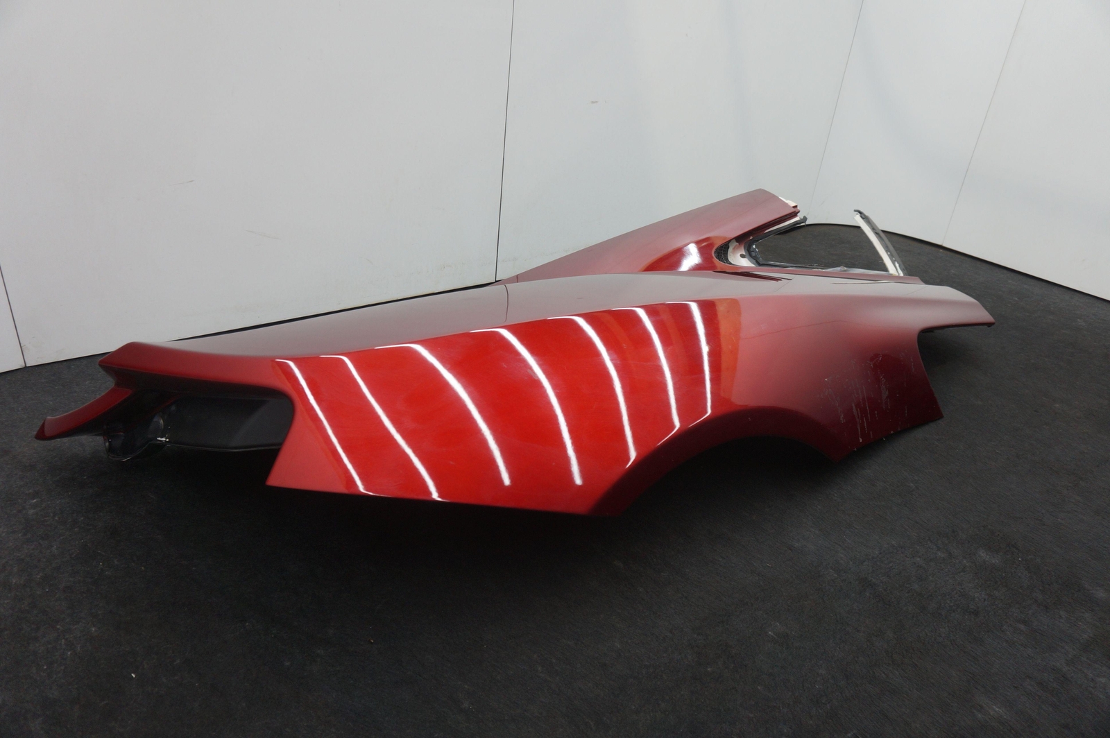 Rear Right Passenger Side Quarter Panel Red 11AC390CP McLaren 650S 2015 *Note