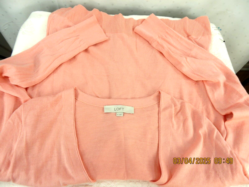 ANN TAYLOR LOFT Gr. Damen L Baumwolle/Rayon babyrosa sehr dünne V-N Strickjacke Pullover - Bild 12 von 17