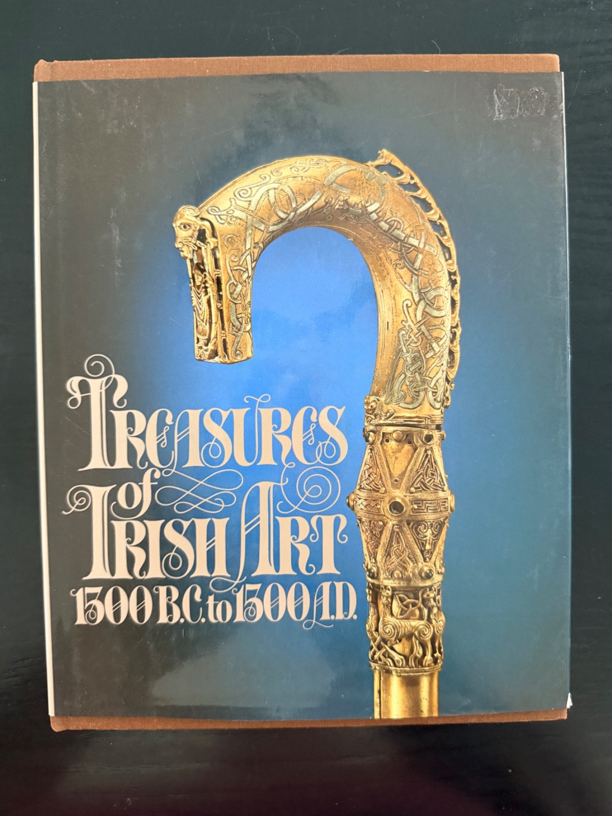 Treasures Of Irish Art Book 1500 BC to 1500 AD by Alfred A. Knopf Hardcover