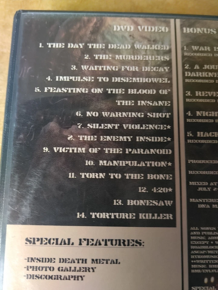 Six Feet Under: Double Dead - CD/DVD Double Pack (DVD, 2002, 2-Disc Set, DVD/CD Foto 3 de 4