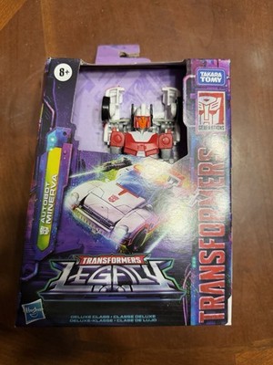 Hasbro Transformers Legacy Generations Deluxe Autobot Minerva (Walgreens)