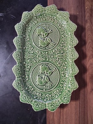 Vtg Bordallo Pinheiro Rabbit Green Scalloped Edge Sandwich Tray Platter 13.25 