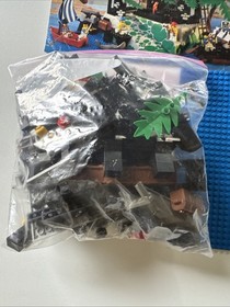 LEGO Pirates: Rock Island Refuge (6273) Complete With Instructions