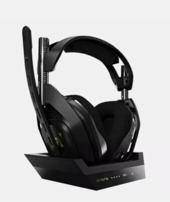 ASTRO GAMING A50 Wireless + Base Station for PlayStation  4/ PS 5/PC 4 GEN