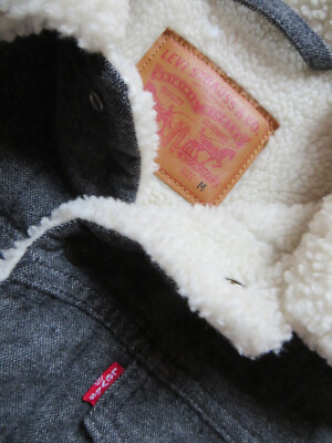 Levi's Herren Jacke Jeansjacke mit Fell Gr. M Winterjacke warm gefüttert, KULT !