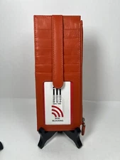 ILI New York Leather RFID Blocking Technology Protection Card Holder Zipper