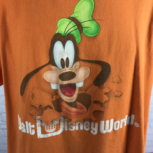 Walt Disney World Disneyland GOOFY T 