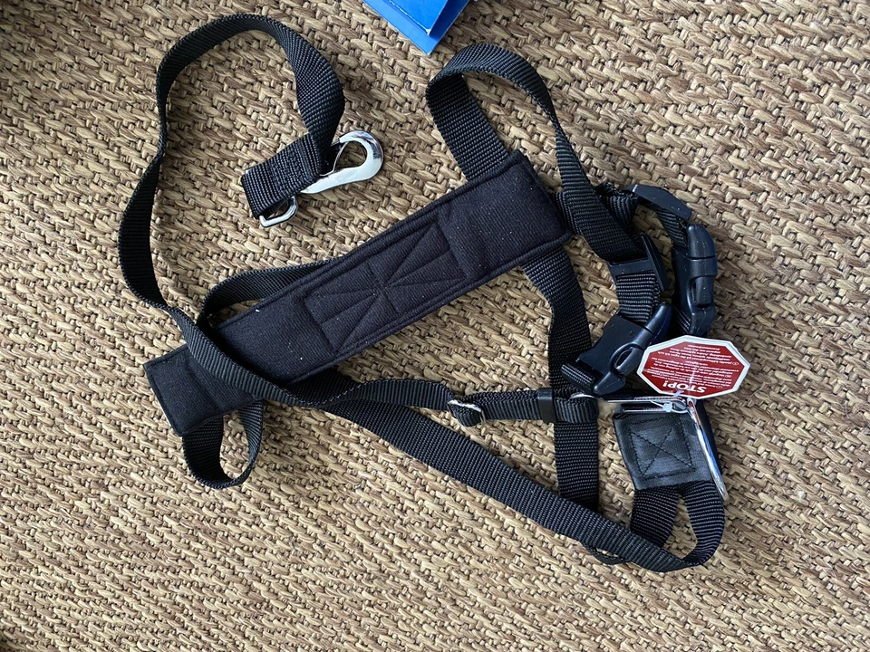 Trixie Coche Perro Arnés Viaje y Caminar y Cinturón de Seguridad Ajustable Seguro Plomo Talla L Foto 2 de 4