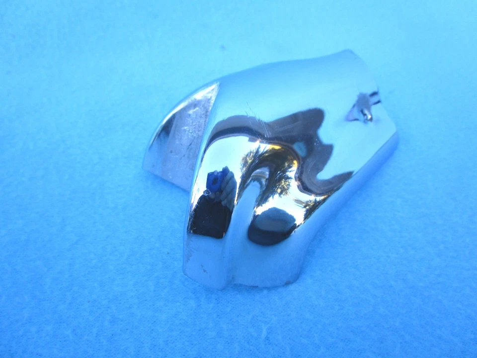 1964-65 GTO Lemans Convertible Chrome Header Side Caps - OEM Pair Foto 4 de 4