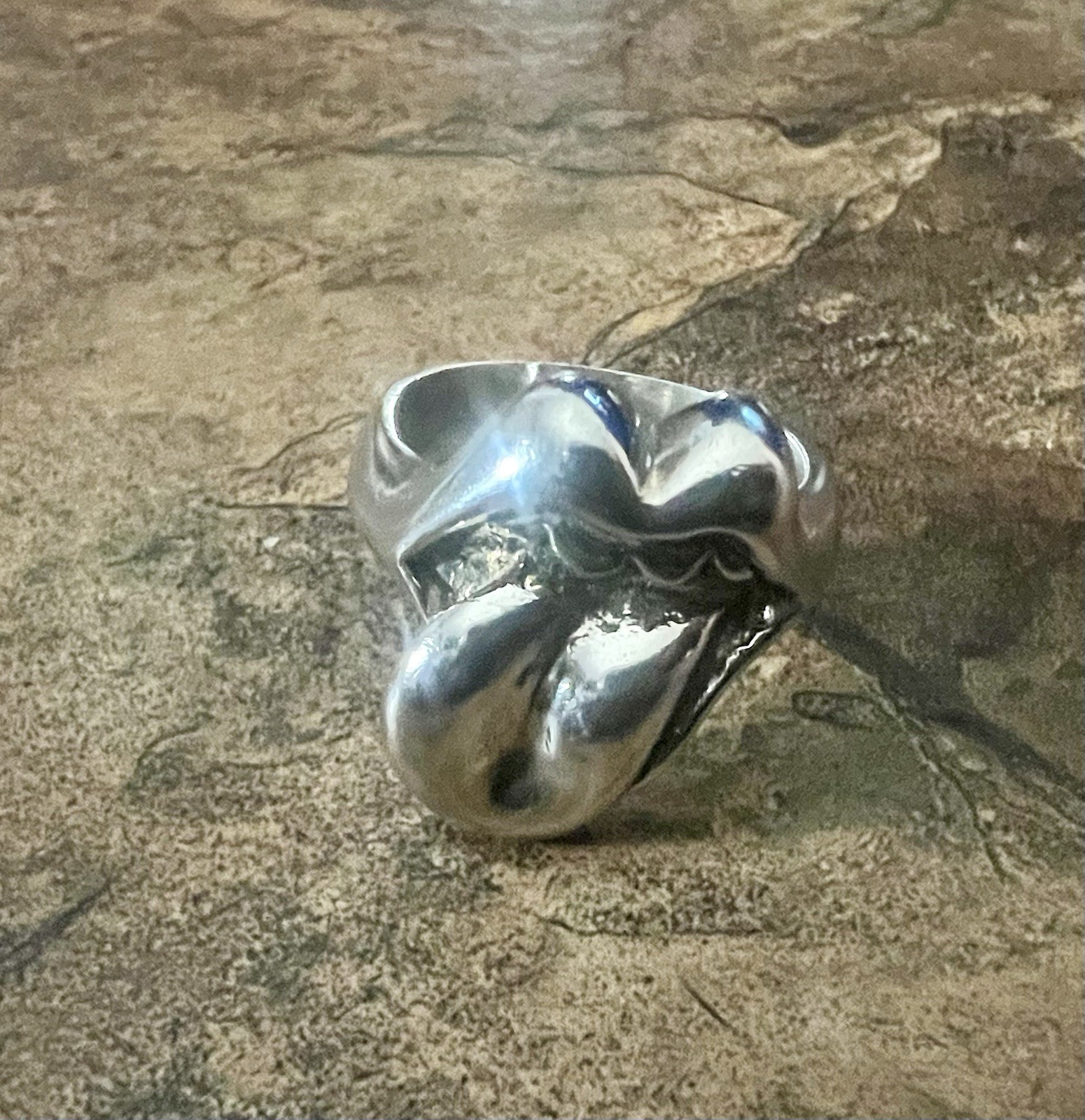 Chrome Hearts X Rolling Stones 2002  Sterling Silver Lips Tongue Ring Sz 11.75 thumbnail 3