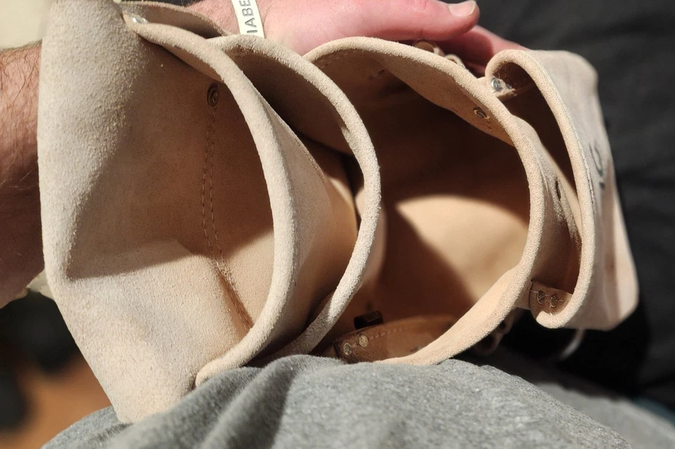 New CLC Work Pouch W/matching ClC Belt. - Image 4 of 4