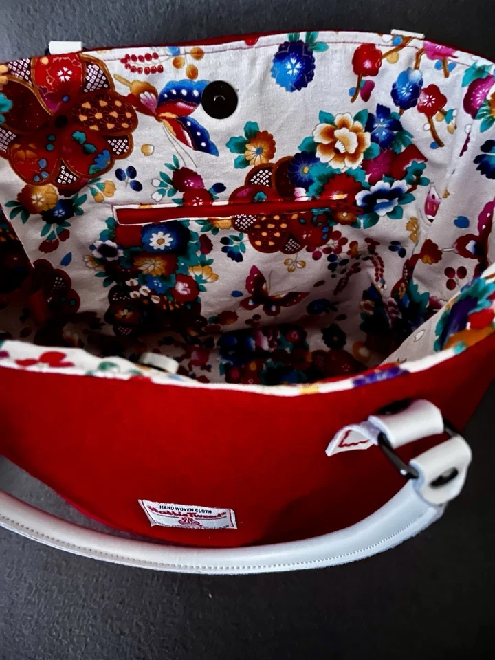 Red Harris Tweed Large Tote Bag With White Leather Handles- New - Image 4 of 4