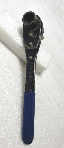 Trumbull Double Side Ratchet Wrench 364-9982 Heavy Duty 1-1/4" & 1-1/6"