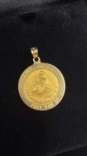 14K Yellow Gold Saint Anthony Medal Pendant – Patron Saint of Lost Items