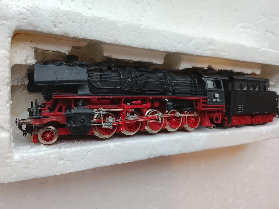 ROCO 04126A ? H0 DB BR 043 315-1 DampfLok Gebraucht EVP 187