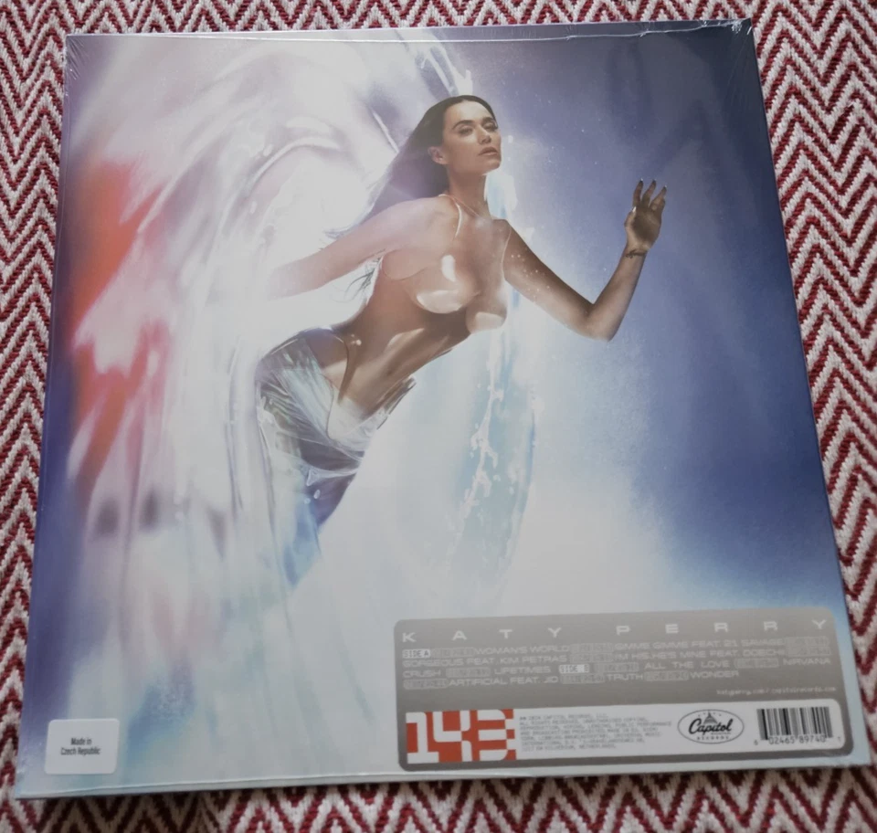 Katy Perry - 143.  Silver Vinyl LP with exclusive artwork & Signed 12" Art Card - Image 3 of 4