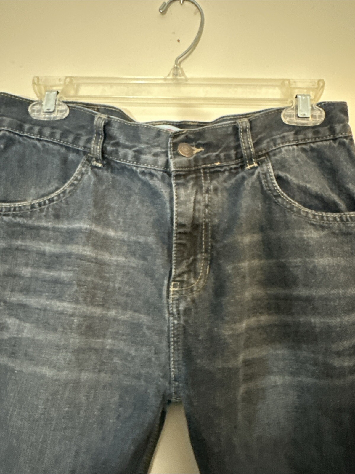 Picture 3 of 10