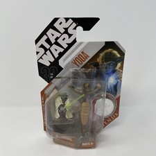 Star Wars 30th Anniversary Yoda with Coin Saga Legends Hasbro 2007 3.75  FIGURE