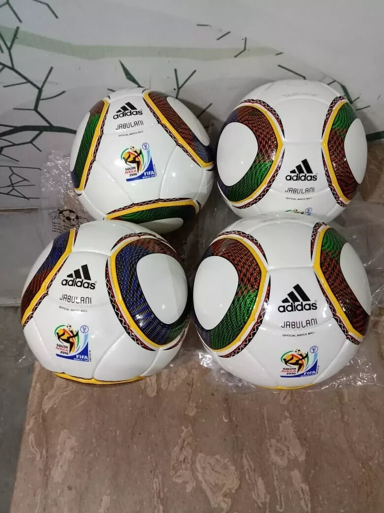 4X Adidas Jabulani Official Match Ball FIFA World Cup 2010 4X Adidas Jabulani Official Match Ball FIFA World Cup 2010