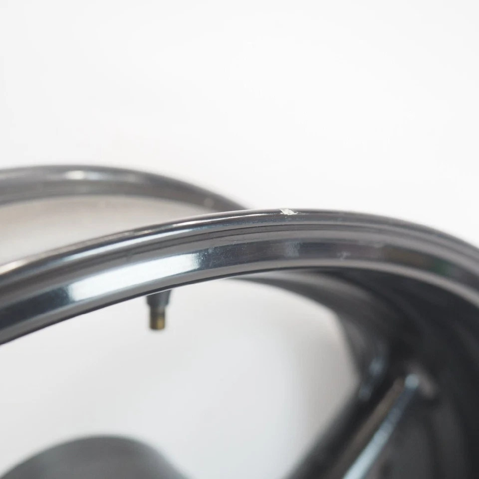 Llanta trasera Honda CBR929RR SC44 OEM 17x5,50 MJC Fireblade buen estado Foto 4 de 4