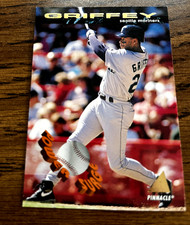 1994 PINNACLE POWER SURGE INSERT SET. 25 CARDS. GRIFFEY JR. SOSA, PIAZZA,BAGWELL