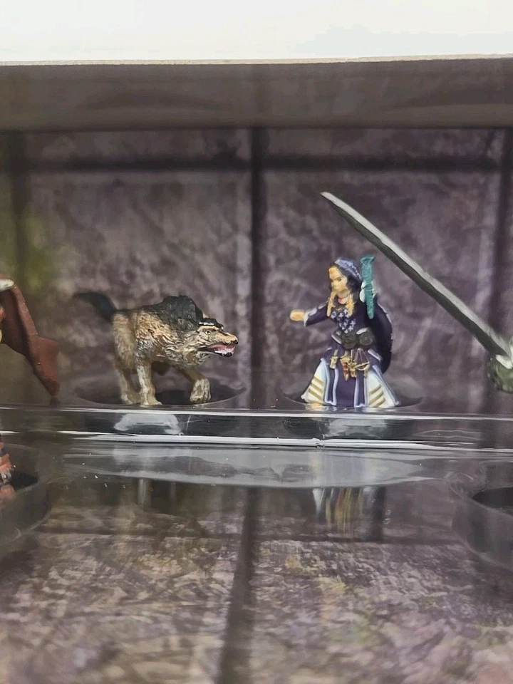 WizKids Pathfinder Battles Iconic Heroes Set 5 NEW Miniatures D&D Paizo W Cards - Image 4 of 4