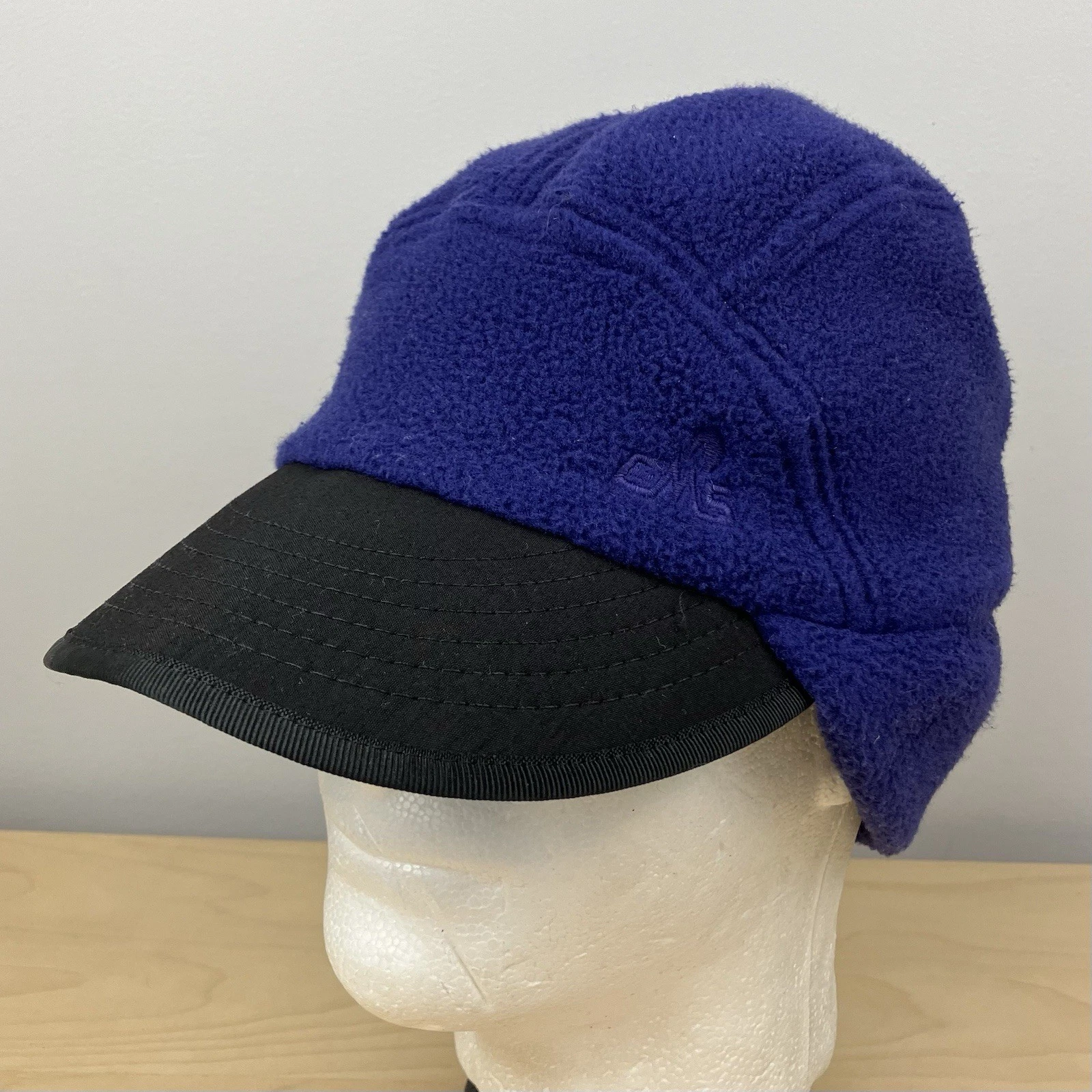 Vintage EMS Fleece Duckbill 5 Panel Winter Trapper Hat Purple Black Size S/M