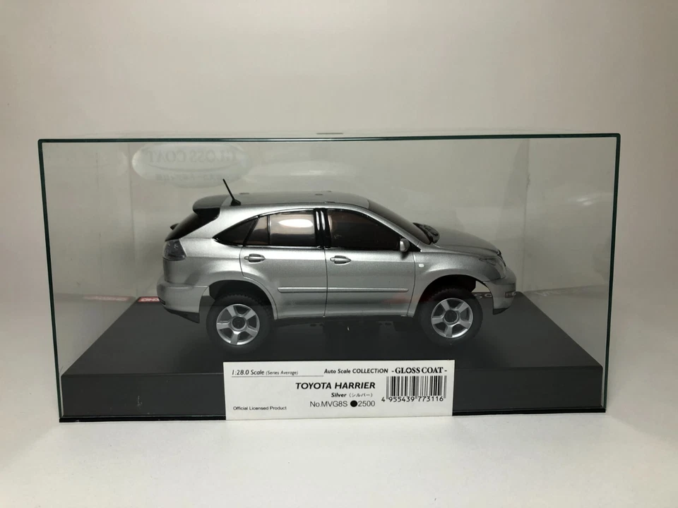 Carrocería KYOSHO Mini-z TOYOTA HARRIER plateada MVG8S Foto 4 de 4