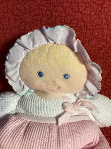 "Muñeco bebé de peluche rubio gofre térmico rosa Edén de colección 11"" con capó" - Imagen 2 de 4