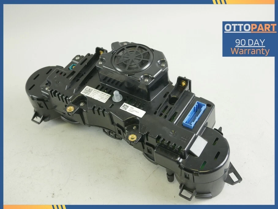 2010-2012 PORSCHE PANAMERA INSTRUMENT SPEEDOMETER GAUGE CLUSTER OEM - Image 4 of 4