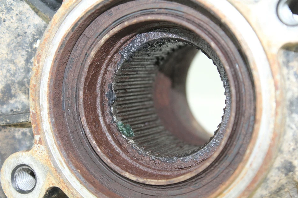 1986 Yamaha Moto-4 225 Rear Differential - Image 2 of 4